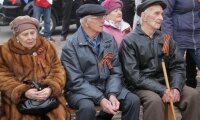 Аллею Славы в честь 70-летия победы в Великой Отечественной войне высадили в Белоомуте